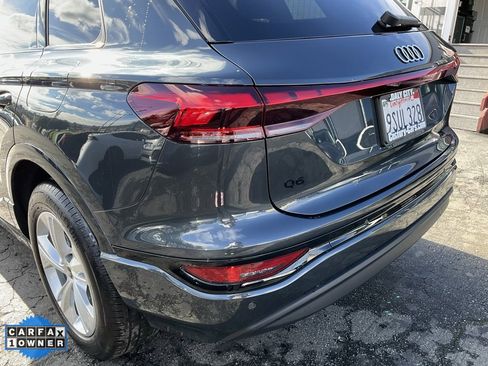 Used 2025 Audi Q6 e-tron Premium w/ Convenience Package image 83