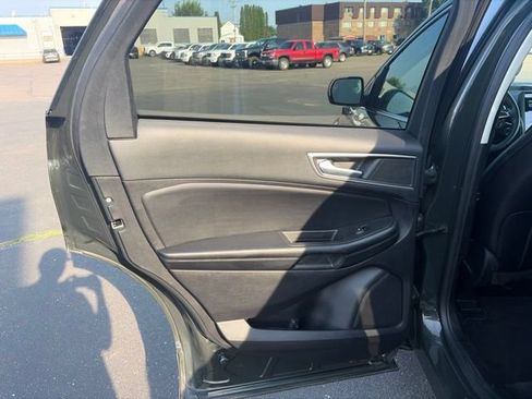 Used 2022 Ford Edge SEL w/ Convenience Package AWD/4WD image 20
