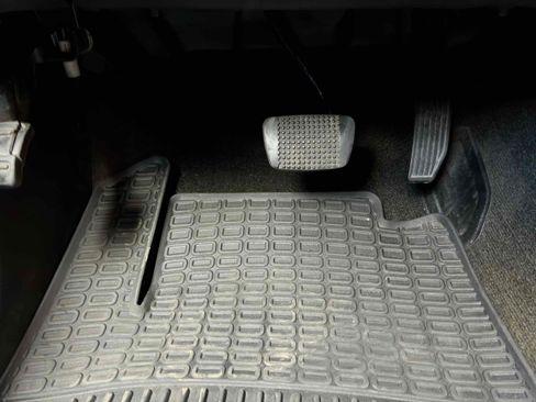 Used 2017 Chevrolet Colorado W/T w/ WT Convenience Package image 26