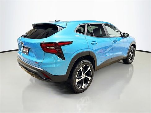 New 2026 Chevrolet Trax RS image 7