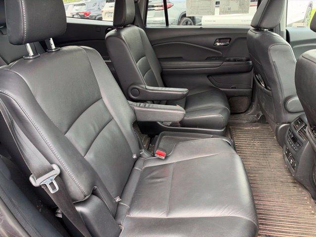 Used 2022 Honda Pilot Touring image 15