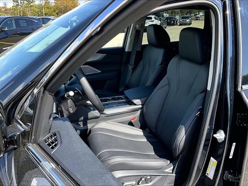 New 2026 Acura MDX SH-AWD image 9