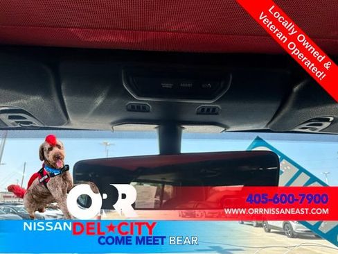 Used 2022 Jeep Gladiator Rubicon w/ LED Lighting Group AWD/4WD image 31