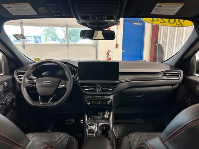 Used 2024 Ford Escape ST-Line Elite w/ Premium Technology Package AWD/4WD image 16