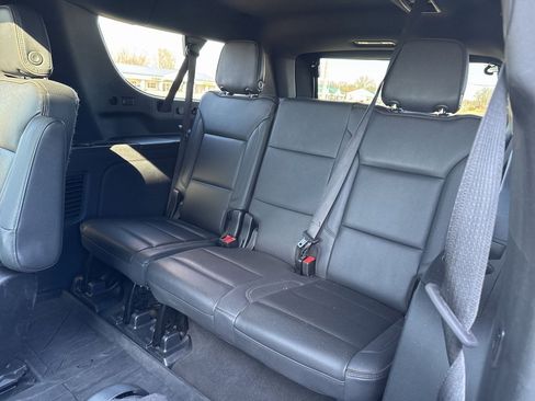 Certified 2023 Chevrolet Suburban High Country image 26