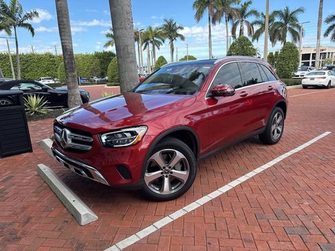Used 2022 Mercedes-Benz GLC 300 GLC 300 image 1