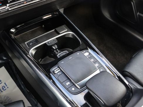 Used 2023 Mercedes-Benz GLB 250 GLB 250 image 46