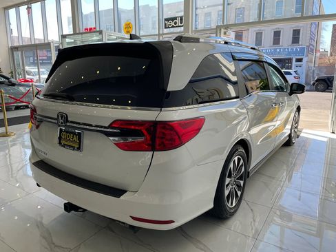 Used 2022 Honda Odyssey EX-L image 6