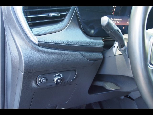 Used 2024 Buick Encore GX Sport Touring FWD image 21
