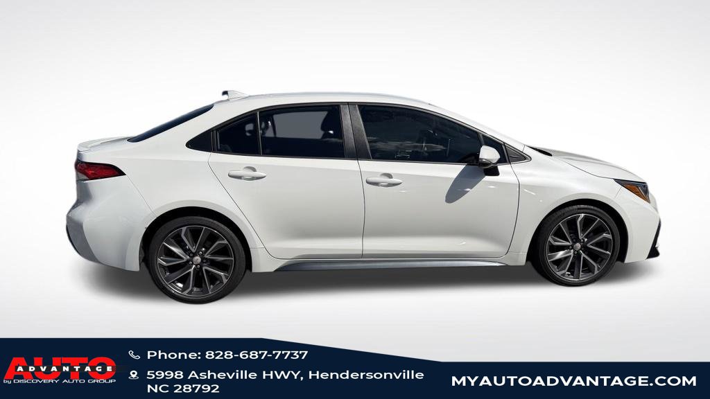 Used 2021 Toyota Corolla SE FWD image 4