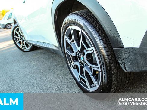Used 2025 BMW X2 xDrive28i image 13