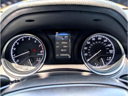 Used 2018 Toyota Camry SE image 23