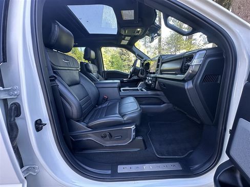 Used 2026 Ford F350 Platinum w/ Tremor Off-Road Package AWD/4WD image 9