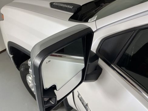 Used 2023 Chevrolet Silverado 2500 LTZ w/ LTZ Texas Edition image 14