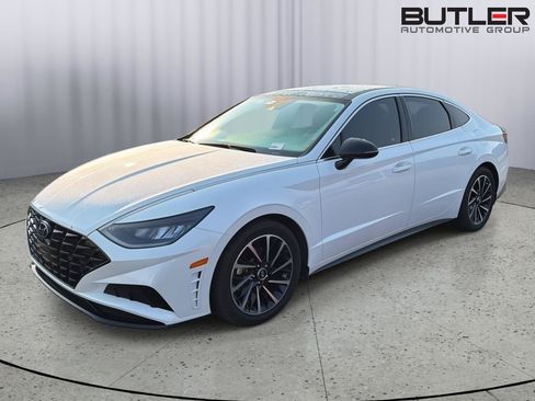 Used 2020 Hyundai Sonata SEL Plus w/ Tech Package FWD image 1