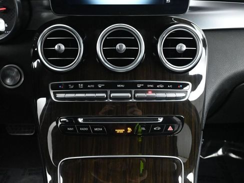 Used 2018 Mercedes-Benz GLC 43 AMG 4MATIC image 41