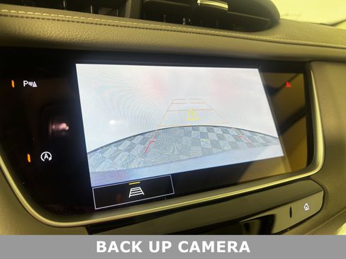 Used 2022 Cadillac XT5 Premium Luxury image 4
