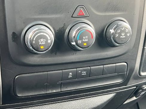Used 2014 RAM 1500 Express AWD/4WD image 25