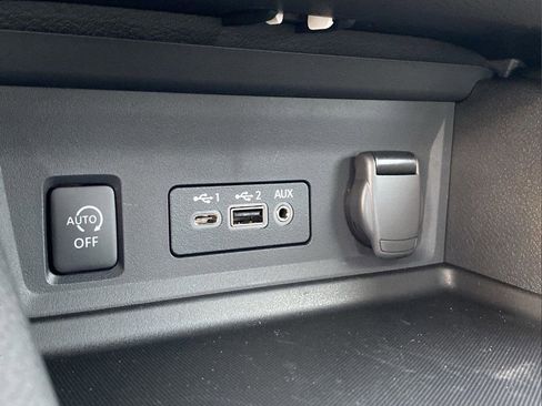 New 2025 Nissan Sentra SR w/ SR Premium Package image 22