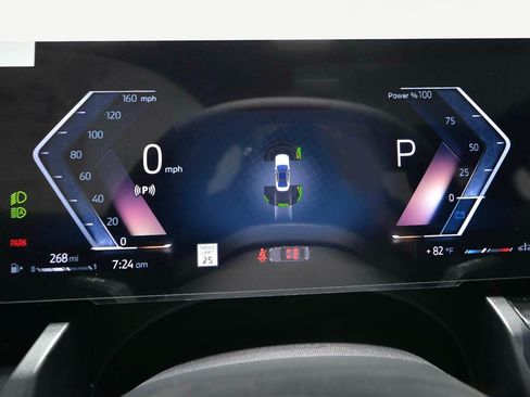 Used 2026 BMW 530i w/ Executive Package RWD image 14