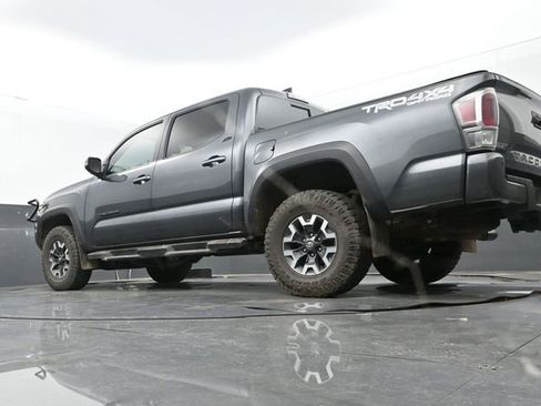 Used 2023 Toyota Tacoma TRD Off-Road w/ TRD Premium Off Road Package AWD/4WD image 10