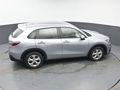Used 2023 Honda HR-V LX image 36