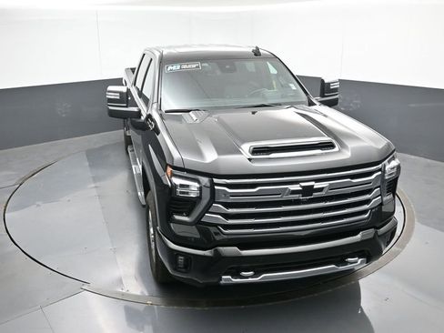 Used 2024 Chevrolet Silverado 2500 High Country w/ High Country Premium Package image 50