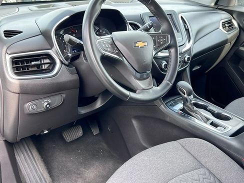 Used 2024 Chevrolet Equinox LT AWD/4WD image 16