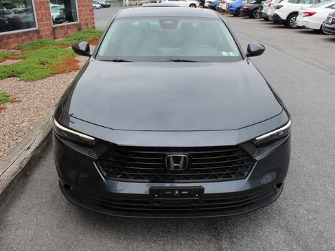 Used 2023 Honda Accord EX image 4