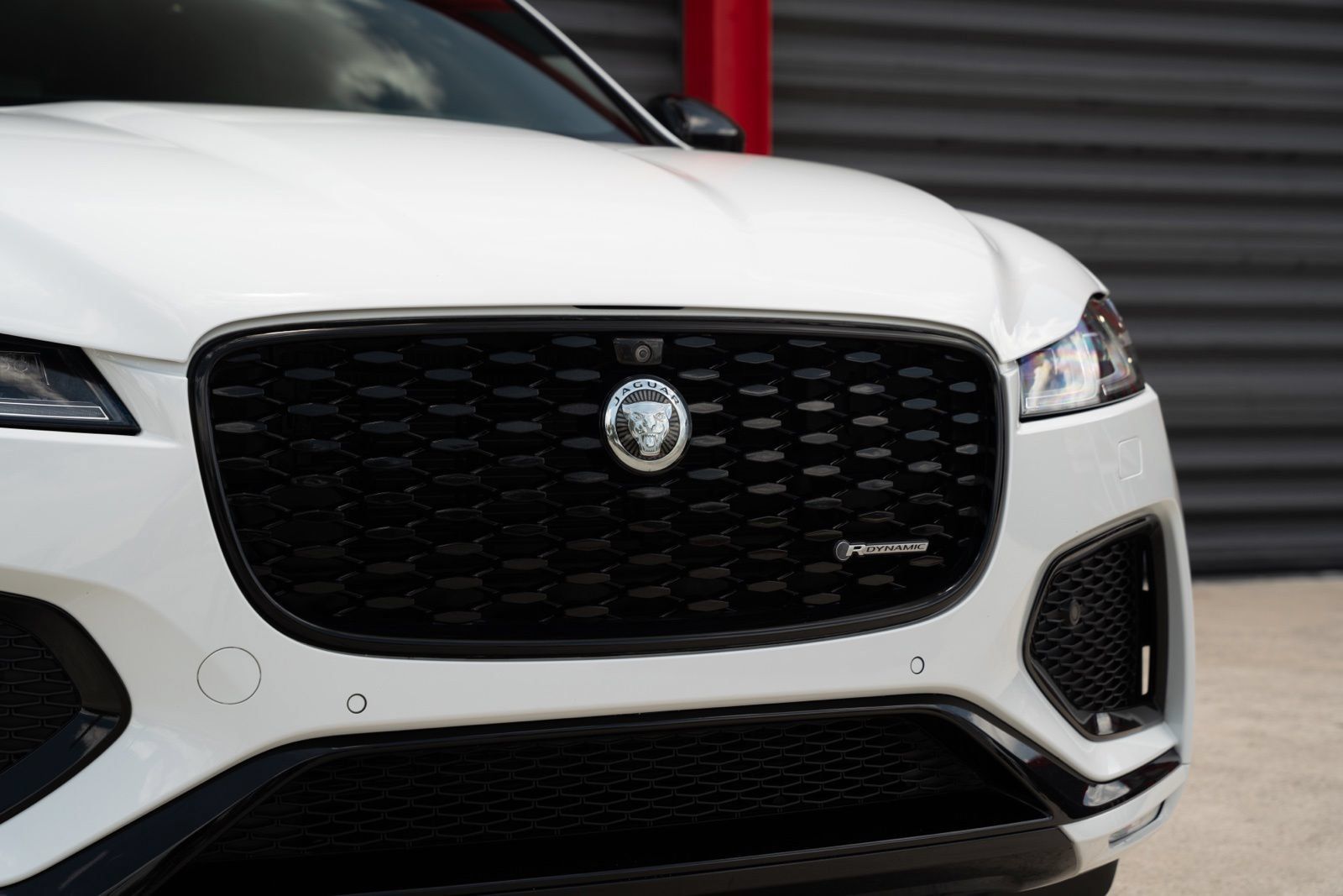 Used 2025 Jaguar F-PACE R-Dynamic S AWD/4WD image 7
