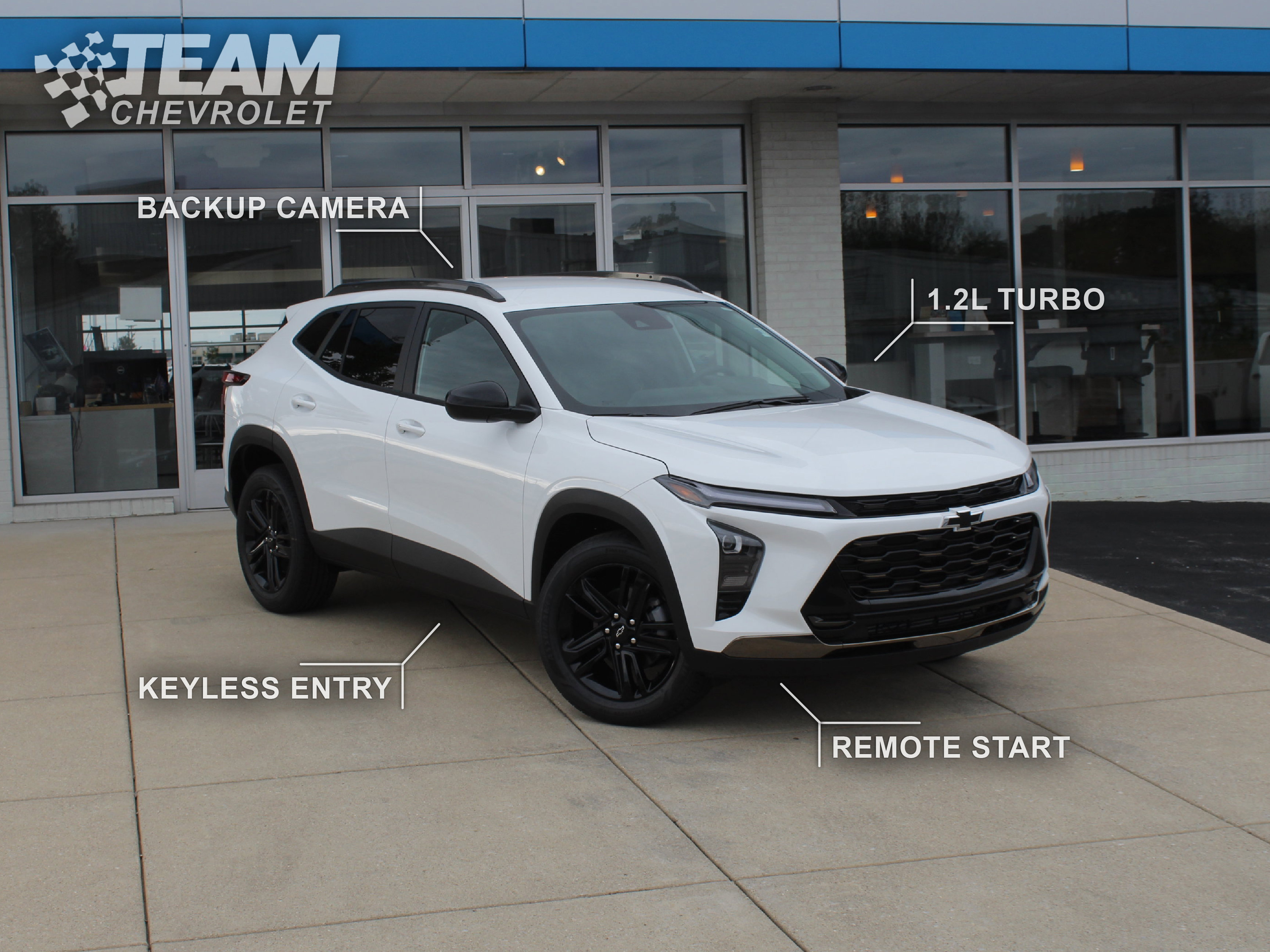 New 2026 Chevrolet Trax ACTIV FWD image 2