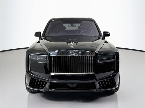 Used 2025 Rolls-Royce Cullinan AWD/4WD image 10