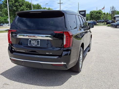 Used 2022 GMC Yukon SLT w/ SLT Premium Package AWD/4WD image 8