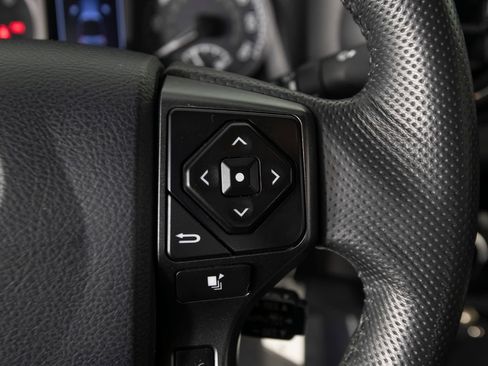 Used 2018 Toyota Tacoma TRD Pro AWD/4WD image 20