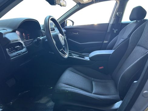 Used 2023 Honda Accord EX image 9