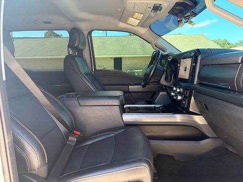 Used 2024 Ford F250 Lariat AWD/4WD image 24