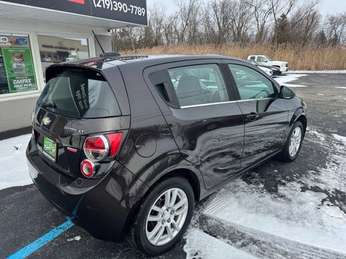 Used 2016 Chevrolet Sonic LT w/ Fun and Sun Package image 5