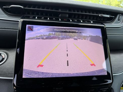 New 2025 Jeep Grand Cherokee Limited w/ Black Appearance Package image 23