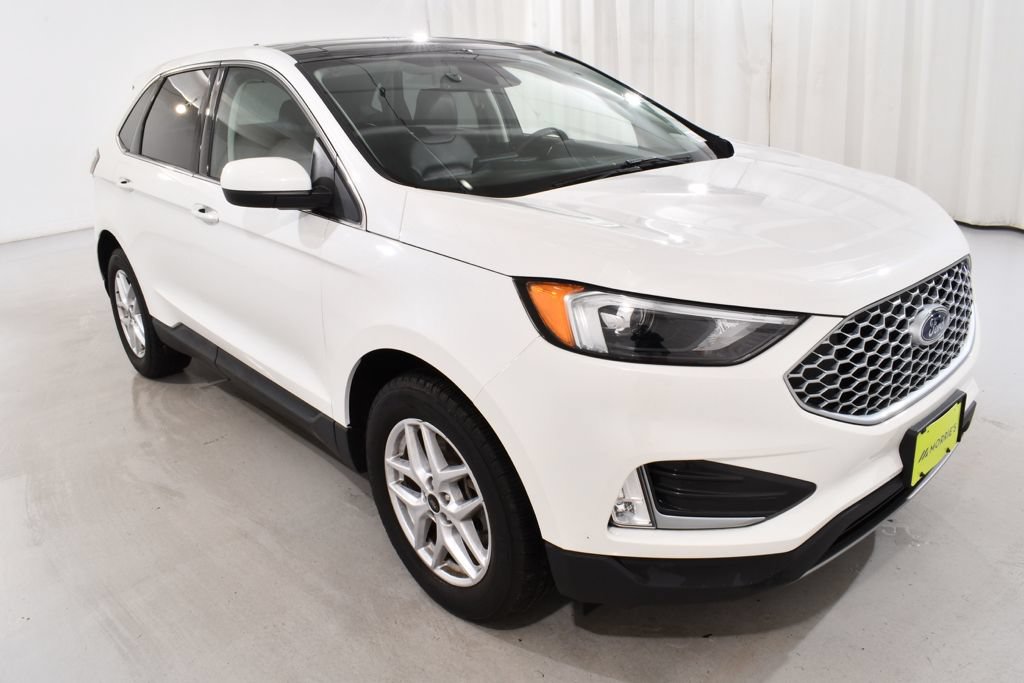 Used 2023 Ford Edge SEL w/ Convenience Package AWD/4WD image 5