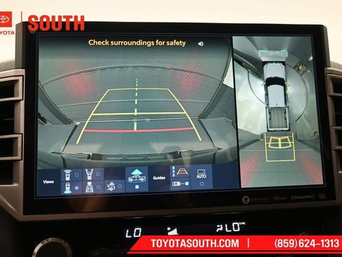 Used 2023 Toyota Tundra Limited AWD/4WD image 16