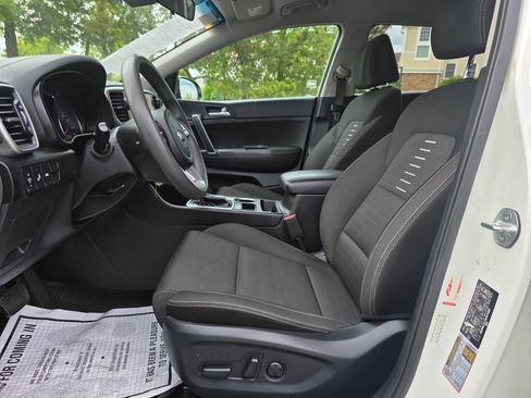 Used 2021 Kia Sportage LX w/ LX AWD Popular Package image 10