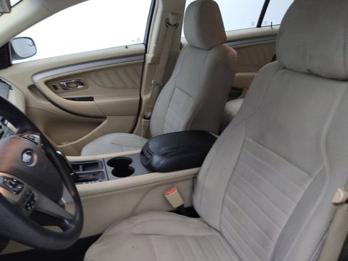 Used 2014 Ford Taurus SE FWD image 17
