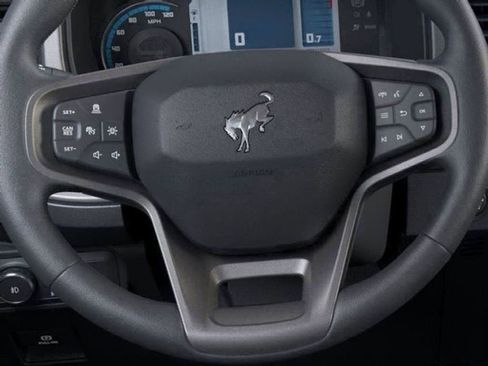New 2025 Ford Bronco Badlands image 75