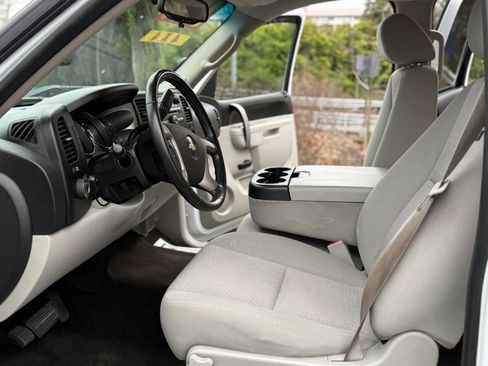 Used 2010 Chevrolet Silverado 1500 LT w/ Power Pack Plus image 17