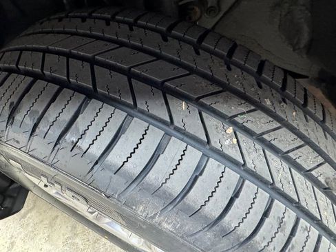 Used 2022 Toyota RAV4 XLE image 29