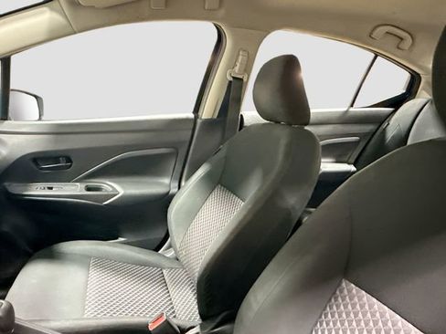 Used 2021 Nissan Versa S image 21