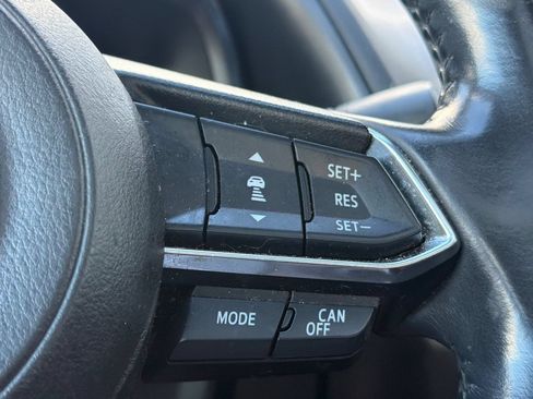 Used 2018 MAZDA MAZDA3 Grand Touring w/ Premium Equipment Package FWD image 26