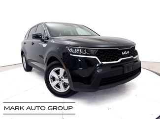 Used 2023 Kia Sorento LX FWD video 1