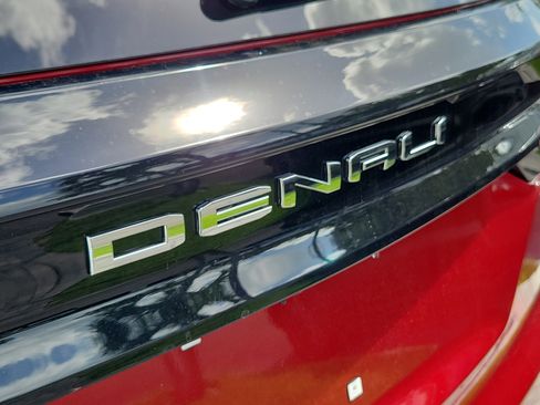 New 2026 GMC Acadia Denali Ultimate image 8