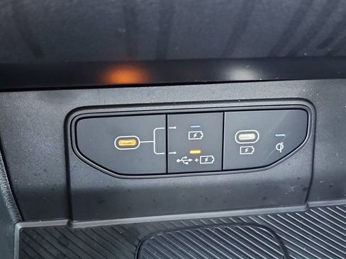 New 2026 Kia Sportage EX image 21